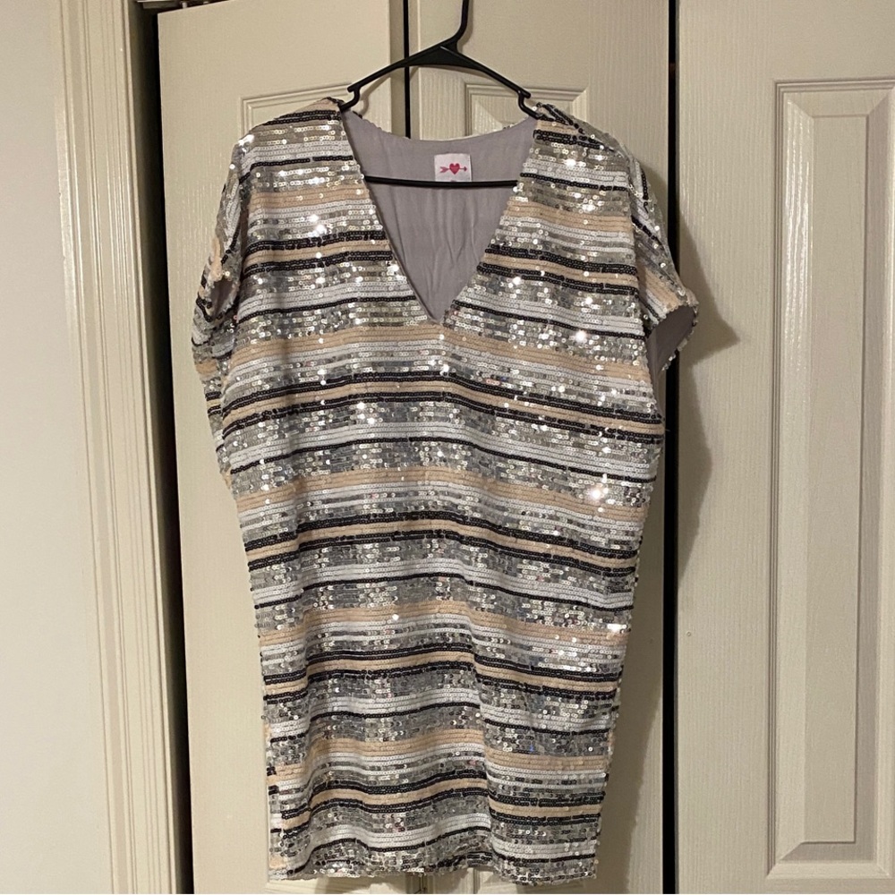 Buddy Love Silver and Black Sequin V-Neck Blouse